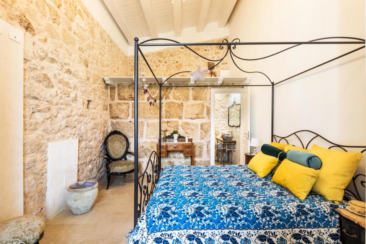 Michael Garden Bed & Breakfast Noto Eksteriør bilde