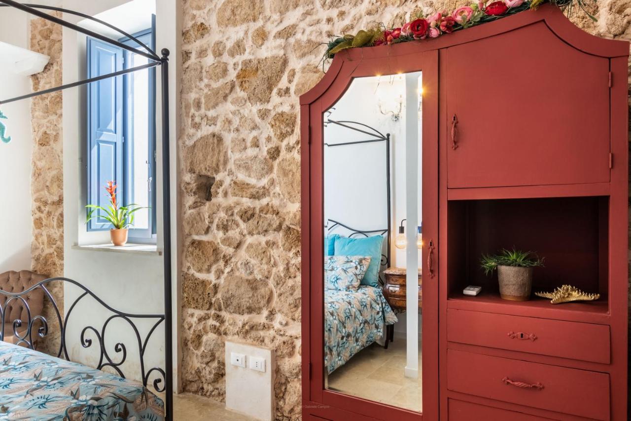 Michael Garden Bed & Breakfast Noto Eksteriør bilde